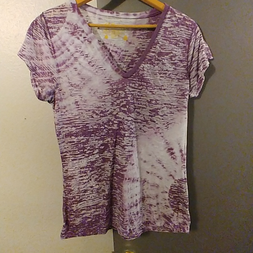 Tee shirt